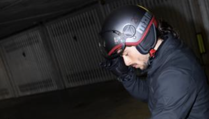 Momodesign: arriva la serie limitata del casco da elicotterista FGTR - Foto 5 di 10