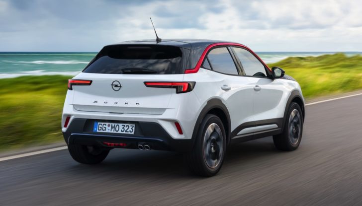 [VIDEO] Prova su strada nuova Opel Mokka 2021: Tutta nuova a benzina, Diesel ed elettrica! - Foto 20 di 31