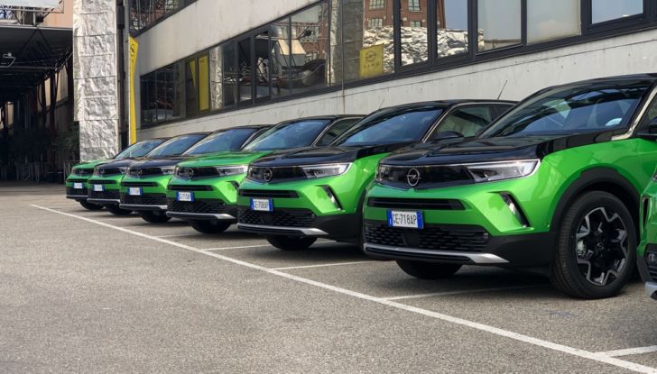 [VIDEO] Prova su strada nuova Opel Mokka 2021: Tutta nuova a benzina, Diesel ed elettrica! - Foto 4 di 31