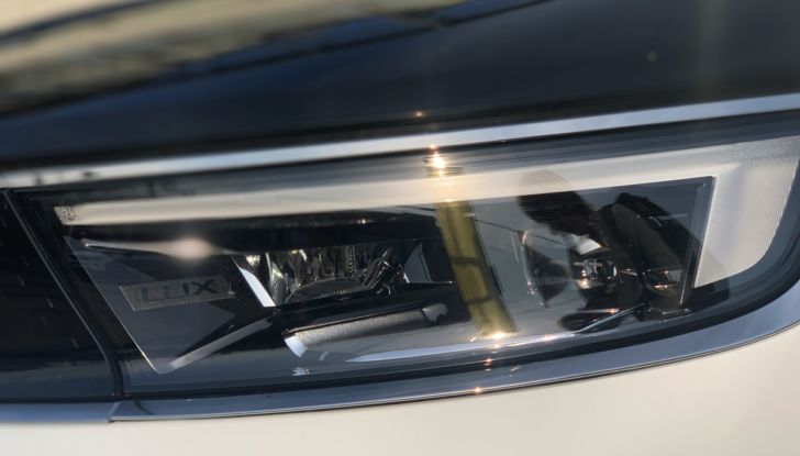 [VIDEO] Prova su strada nuova Opel Mokka 2021: Tutta nuova a benzina, Diesel ed elettrica! - Foto 7 di 31