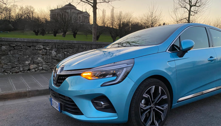 Test Drive Renault Clio Hybrid, la Tesla delle ibride! - Foto 2 di 22