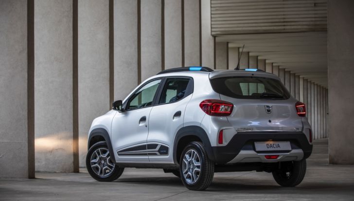 Autobest premia Dacia Spring con il titolo “Best Buy Car of Europe 2022” - Foto 2 di 29