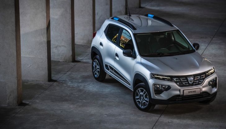Autobest premia Dacia Spring con il titolo “Best Buy Car of Europe 2022” - Foto 14 di 29
