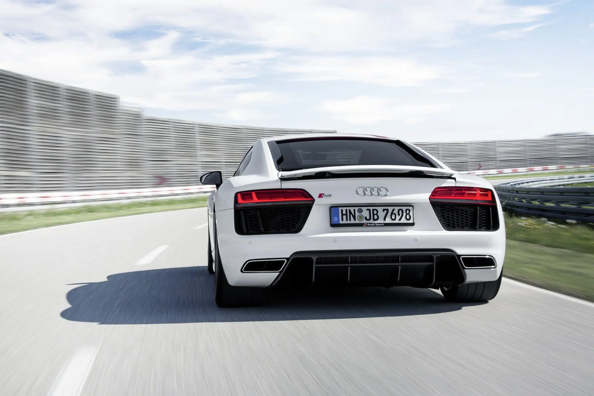 Audi R8 V10