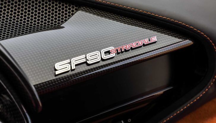 Ferrari SF90 Stradale Leclerc Sainz Imola