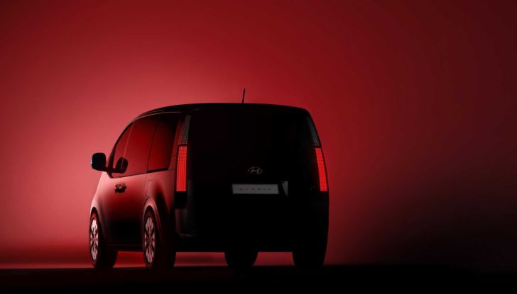 Hyundai Staria monovolume 2021