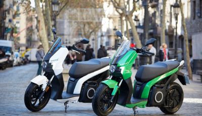 Moto e scooter elettrici: il bollo si paga dopo i primi 5 anni gratuiti?