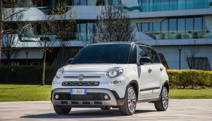 Nuova Famiglia Fiat 500 Hey Google