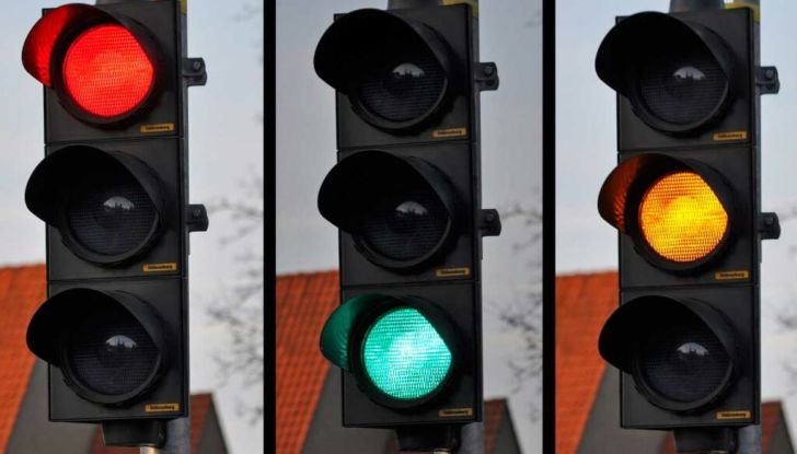 Semafori intelligenti T-Red