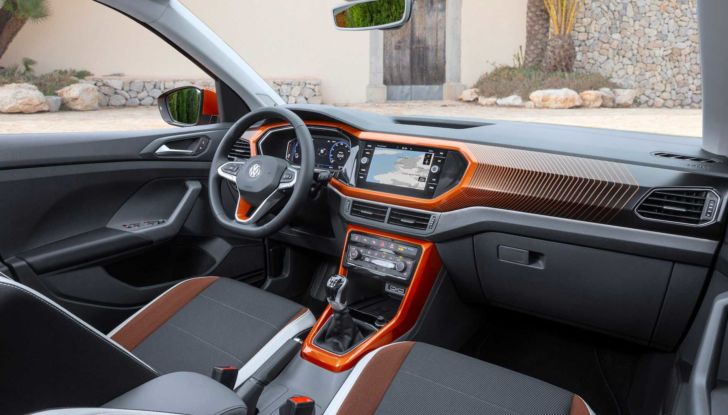 Volkswagen T-Cross Sport 2021