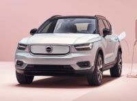 Volvo XC40 Recharge: il MY 2021 si aggiorna da remoto