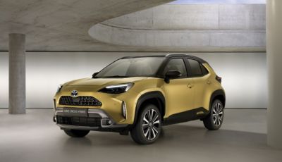 Toyota Yaris Cross: il SUV ibrido arriva nelle versioni Adventure e Premiere