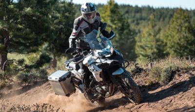 Mercato moto: le immatricolazioni 2023 volano a + 15,7%