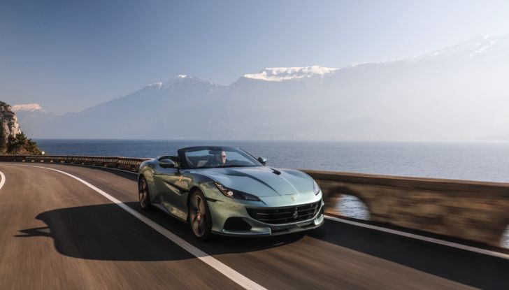[VIDEO] Prova su strada Ferrari Portofino M, tutto il piacere di un V8 da 620 CV - Foto 28 di 42