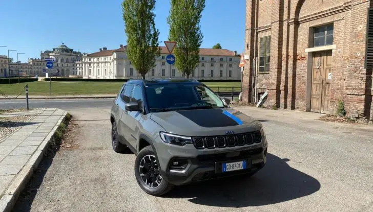 Jeep Compass 2022: il restyling debutterà al Salone di Chicago - Foto 2 di 35