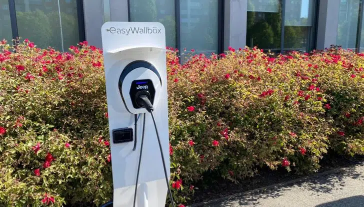 Jeep Compass 2022: il restyling debutterà al Salone di Chicago - Foto 35 di 35