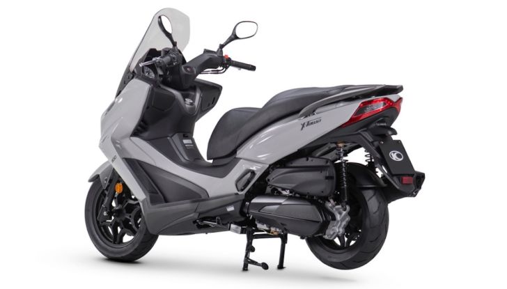 Kymco X-Town 300i ABS: arriva la versione Euro 5 - Foto 1 di 14