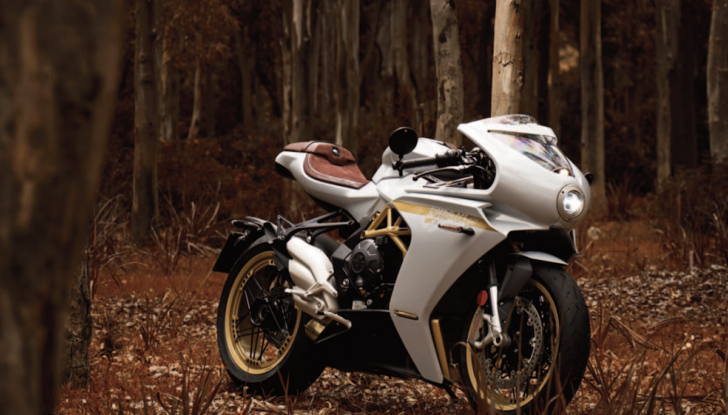 MV Agusta Superveloce e Superveloce S 2021: i due lati della medaglia - Foto 3 di 33