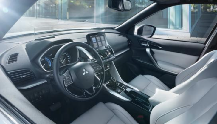 Mitsubishi: arriva in Italia la nuova Eclipse Cross PHEV - Foto 1 di 4