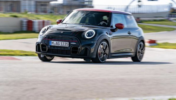 Mini John Cooper Works: tutte le novità della versione 2021 - Foto 11 di 21