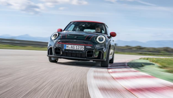 Mini John Cooper Works: tutte le novità della versione 2021 - Foto 2 di 21