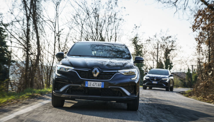 Renault Arkana: prova su strada del SUV Coupé - Foto 1 di 37