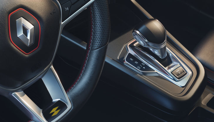 Renault Arkana: prova su strada del SUV Coupé - Foto 30 di 37