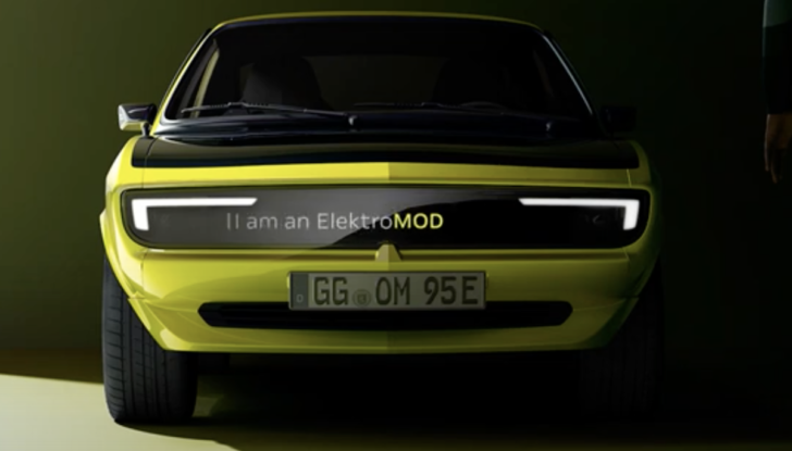 Da sportive ad elettriche e ibride: torna il marchio Opel GSe! - Foto 2 di 7