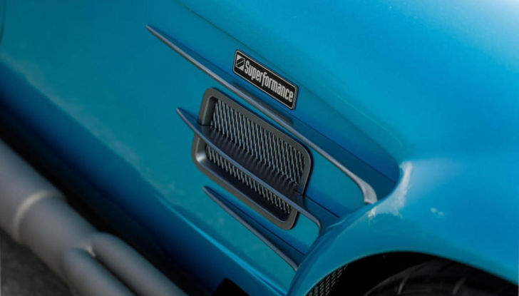 Una Shelby Cobra MKIII R con motore Godzilla - Foto 10 di 17
