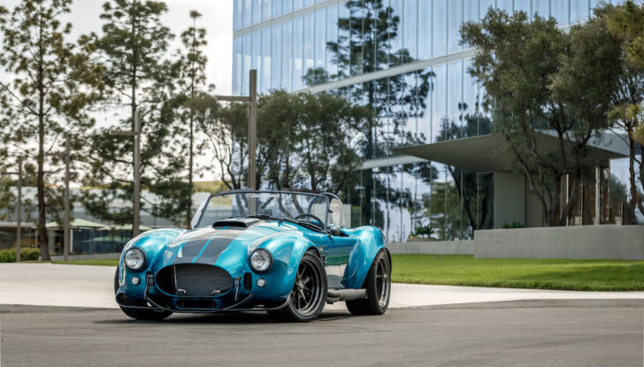 Una Shelby Cobra MKIII R con motore Godzilla - Foto 17 di 17