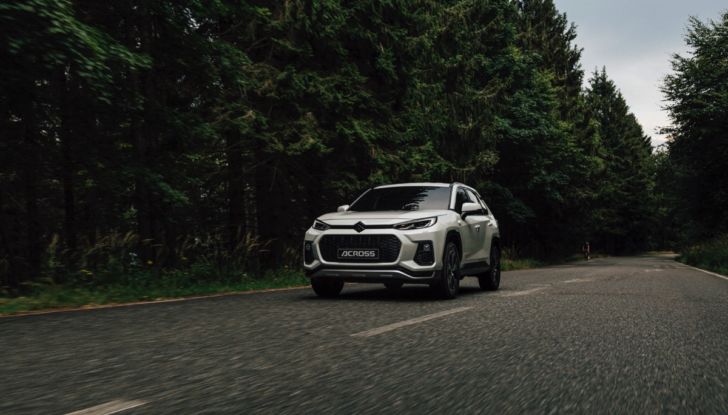 Suzuki, arriva il cambio automatico su tutta la gamma: la nostra prova di nuova Vitara con 6AT - Foto 30 di 31