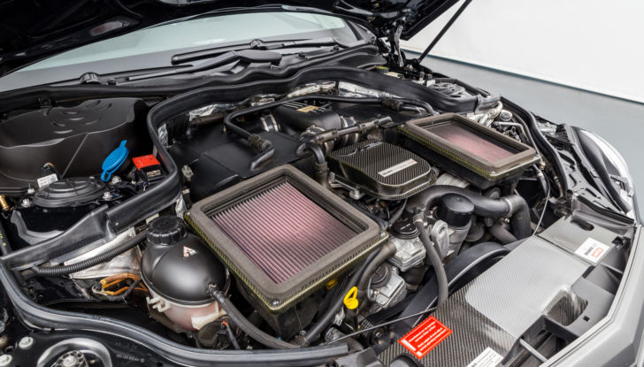 Brabus Mercedes 800 E V12