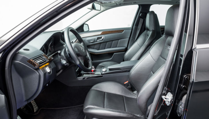 Brabus Mercedes 800 E V12