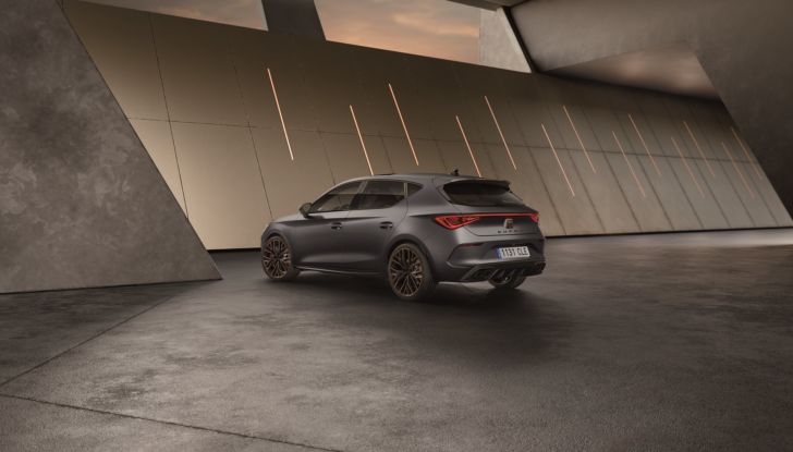 Cupra Leon e-Hybrid 2021