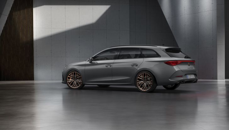 Cupra Leon e-Hybrid 2021