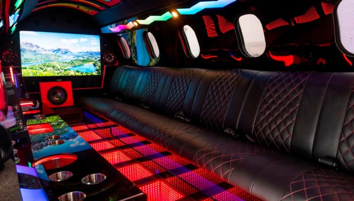 Learjet Limousine 2021