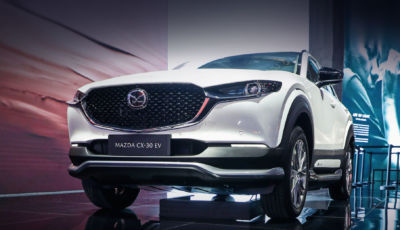 Mazda CX-30: a Shanghai la versione elettrica