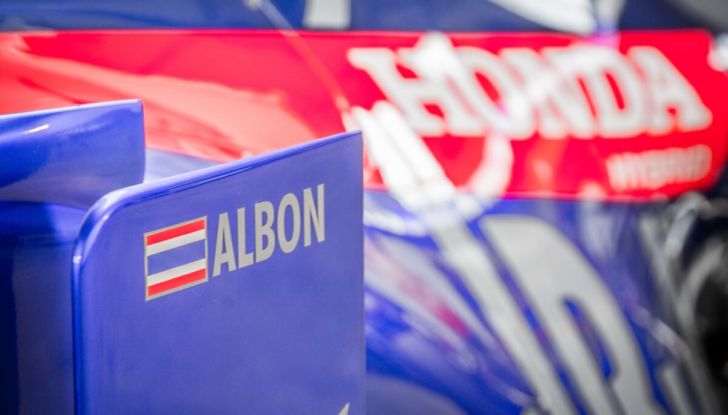 Scuderia Toro Rosso STR14 Albon Gasly