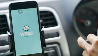 In viaggio con la musica? Ci pensano Waze e Audible!