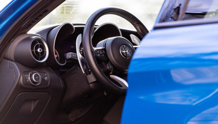 Alfa Romeo Giulia: prova su strada del nuovo MY2020 - Foto 13 di 45