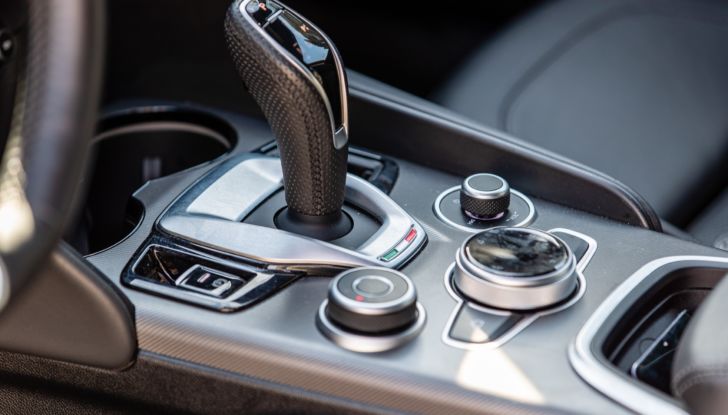 Alfa Romeo Giulia: prova su strada del nuovo MY2020 - Foto 17 di 45