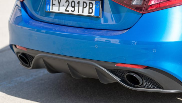 Alfa Romeo Giulia: prova su strada del nuovo MY2020 - Foto 34 di 45