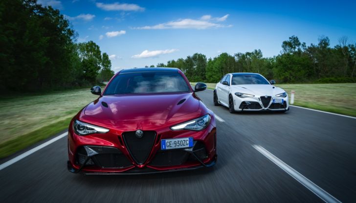 [VIDEO] Prova in pista: Alfa Romeo Giulia GTA e GTAm, la berlina del Biscione oltre ogni limite - Foto 29 di 50