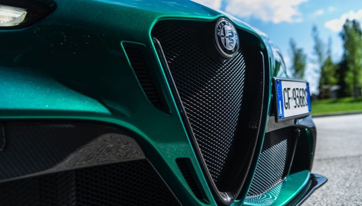 [VIDEO] Prova in pista: Alfa Romeo Giulia GTA e GTAm, la berlina del Biscione oltre ogni limite - Foto 35 di 50