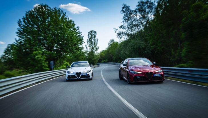 [VIDEO] Prova in pista: Alfa Romeo Giulia GTA e GTAm, la berlina del Biscione oltre ogni limite - Foto 39 di 50