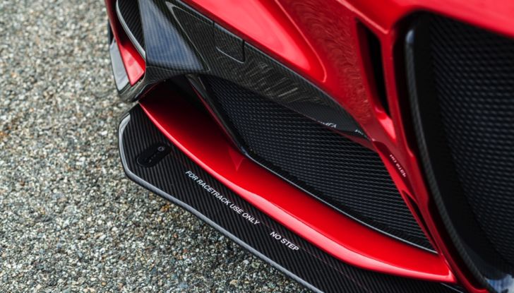 [VIDEO] Prova in pista: Alfa Romeo Giulia GTA e GTAm, la berlina del Biscione oltre ogni limite - Foto 43 di 50