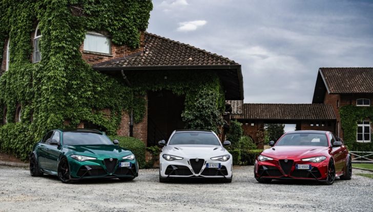 [VIDEO] Prova in pista: Alfa Romeo Giulia GTA e GTAm, la berlina del Biscione oltre ogni limite - Foto 48 di 50