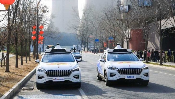 Pechino: arriva il robotaxi di Baidu a pagamento - Foto 5 di 6