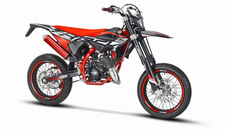 Beta: la RR 50 2021 si fa in due, enduro e motard - Foto 5 di 8