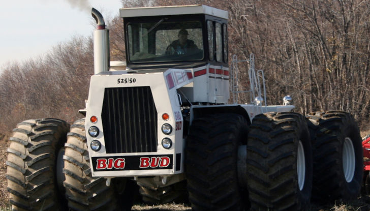 Big Bud 747, il trattore più grande del mondo - Foto 1 di 8